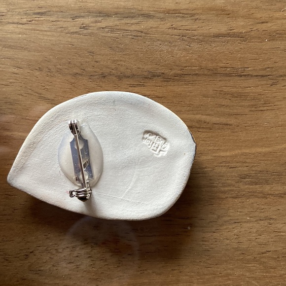 Beautiful broche - Picture 3 of 3